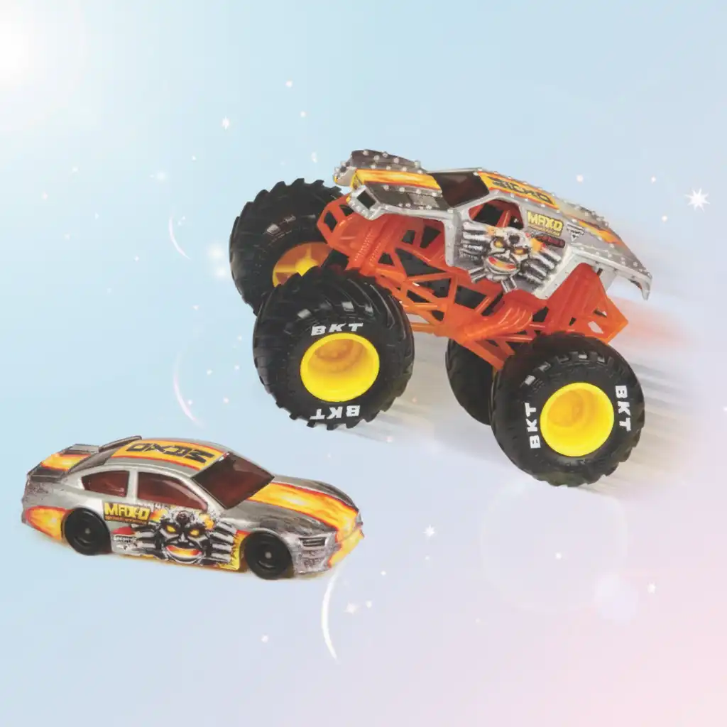 Crie sua própria arena Monster Jam cheia de saltos.